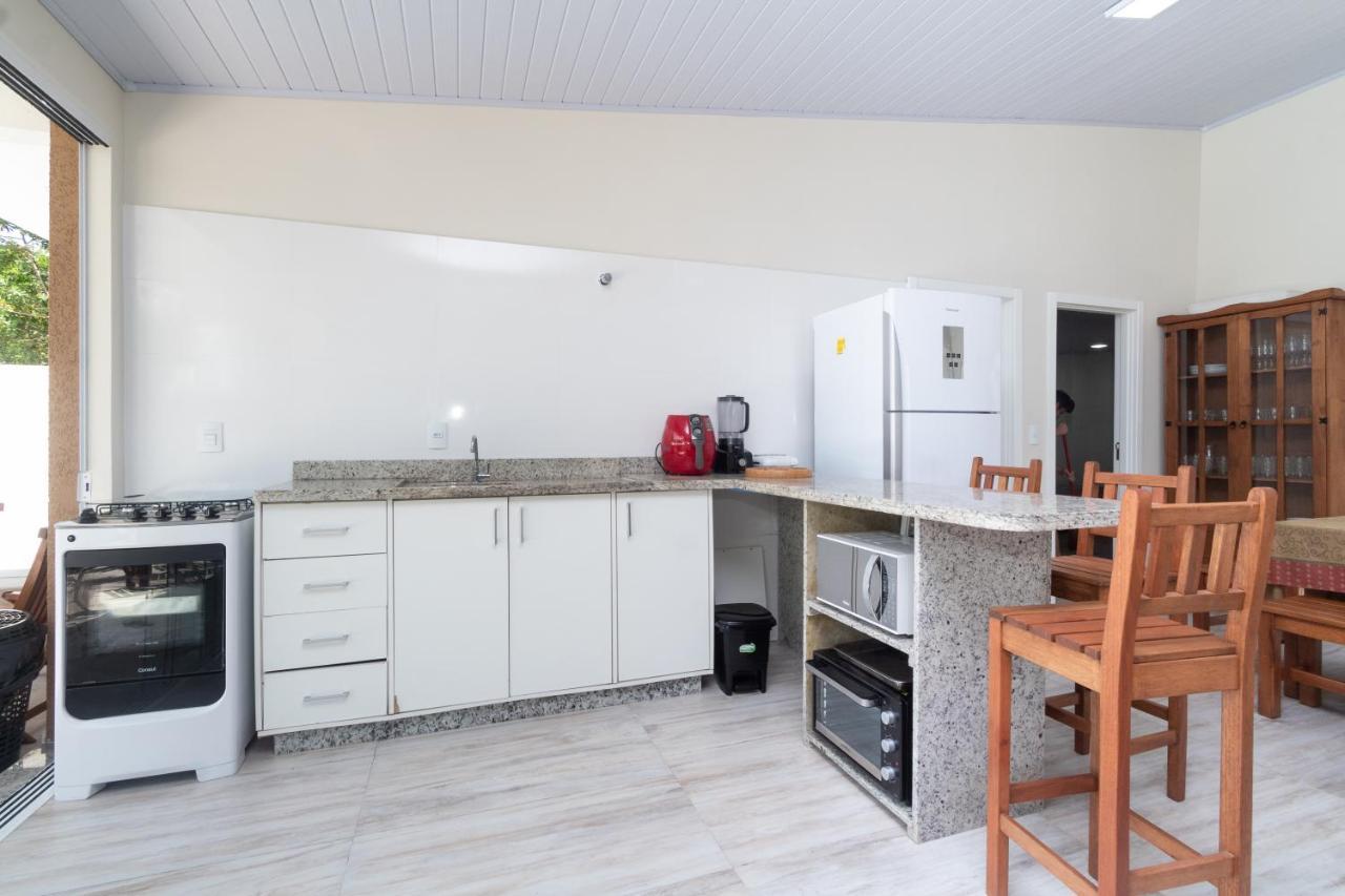 Casa Frank Com Piscina Em Mariscal Villa Bombinhas Buitenkant foto